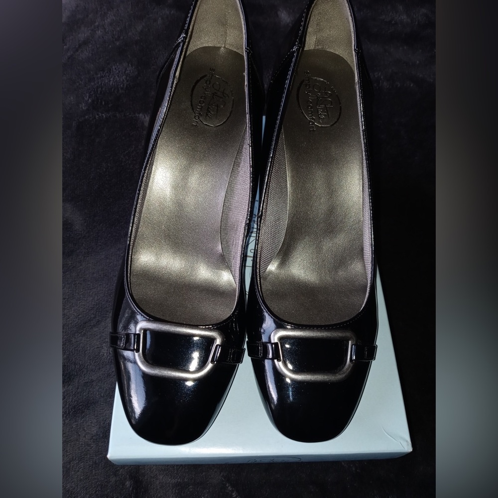 Life Stride Entranced Black Heels